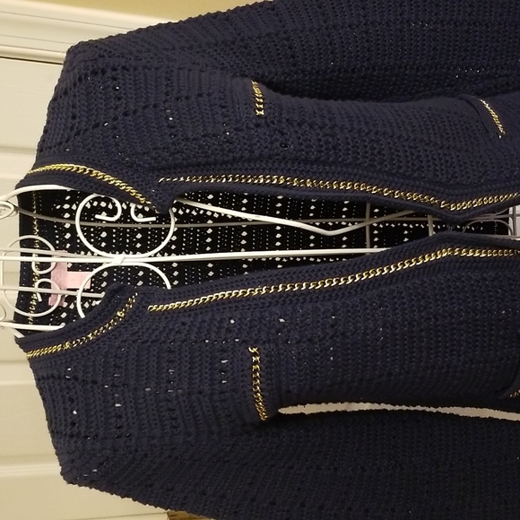 Lilly Pulitzer blue sweater accented with golden chain Details. Size Small - Picture 2 of 12